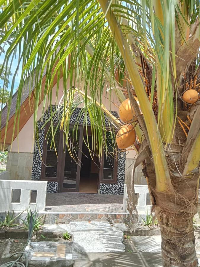 Meno Smile Cottages Gili Meno Luaran gambar